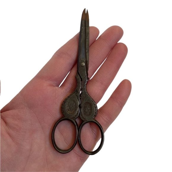 Antique Scissors Stahlwaren P.G. Solingen Royal Cameos Germany Signed - Picture 6 of 6